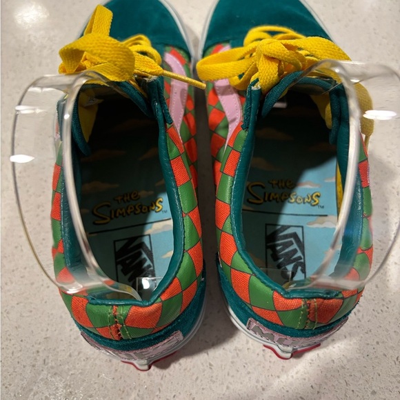 Old Skool Simpson Vans, Men’s size 5.5, Women’s size 7 - Picture 9 of 12